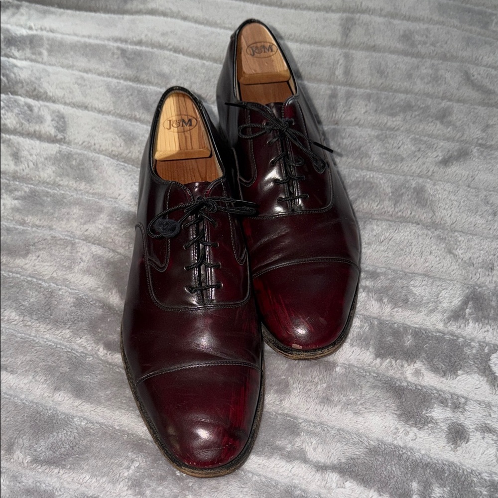 Johnston & Murphys Men's Oxblood, Aristocraft size 9.5 Mens Leather Dress Shoes